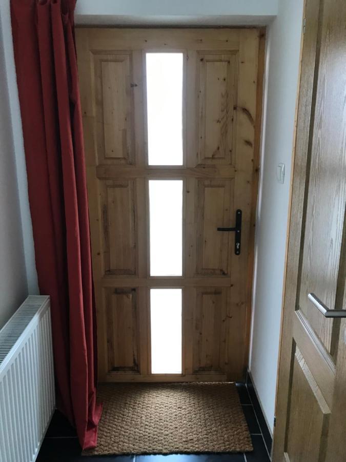 Kerti Franciaagyas Apartman Вац Экстерьер фото